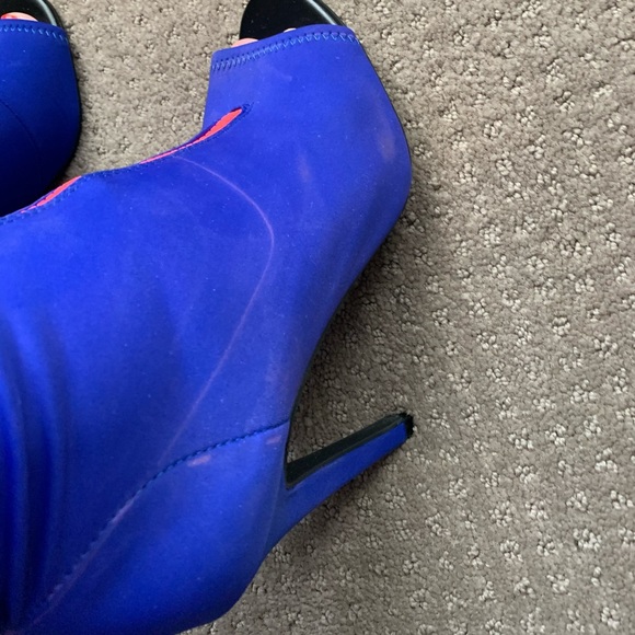 Juicy couture peep toe bootie heels - Picture 8 of 11